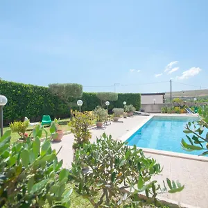 Vittoria House , Carlentini Italia